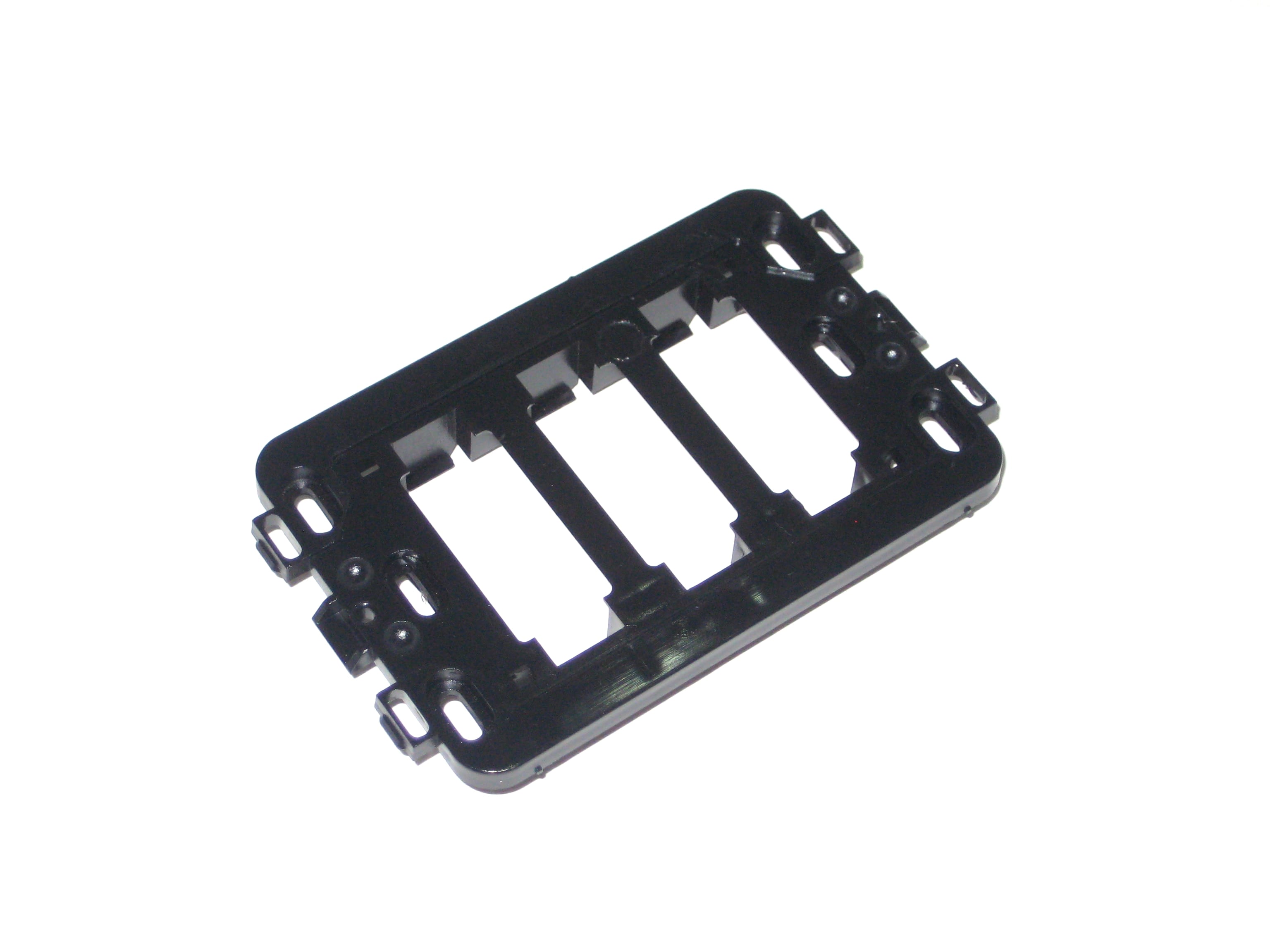 Soportes para Accesorios, Libres de Halógenos - Imagen 3